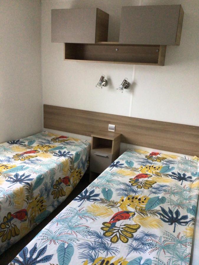 Bed and Breakfast Domaine De Labelo Commensacq Exterior foto