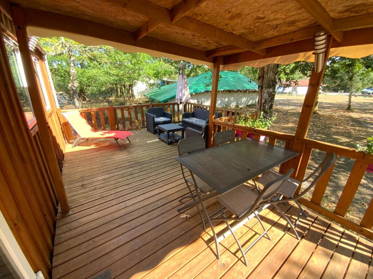 Bed and Breakfast Domaine De Labelo Commensacq Exterior foto